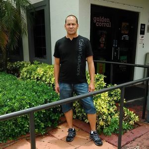 Meet your Posher, Jorge luis